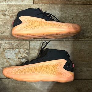 AE 1 ‘With Love’